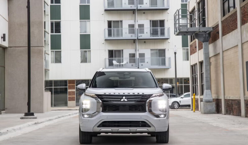 2024 Mitsubishi Outlander